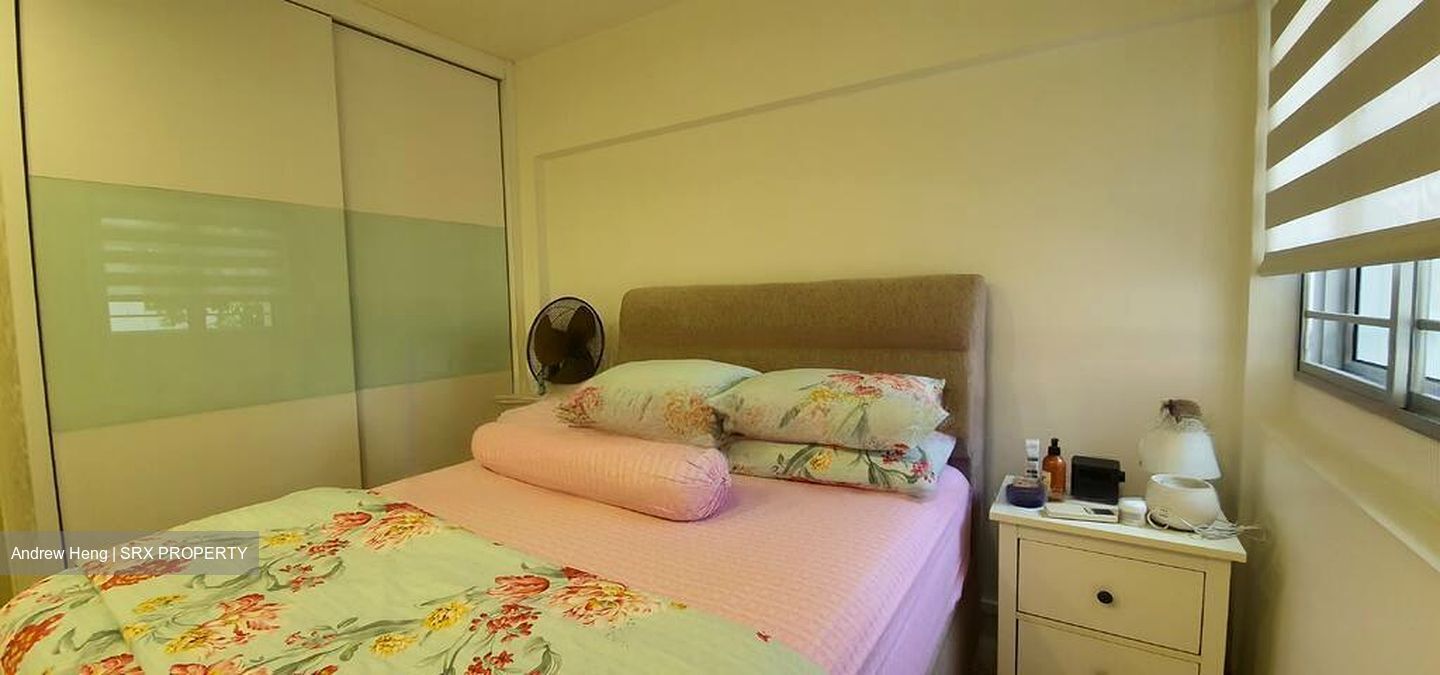 Blk 218 Ang Mo Kio Avenue 1 (Ang Mo Kio), HDB 3 Rooms #639940731